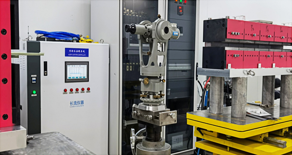 冷卻水分配監(jiān)測系統(tǒng)現(xiàn)場圖.jpg 冷卻水分配監(jiān)測系統(tǒng)現(xiàn)場圖.jpg