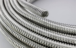 不銹鋼波紋軟管_長(zhǎng)流儀器精密冷水機(jī)