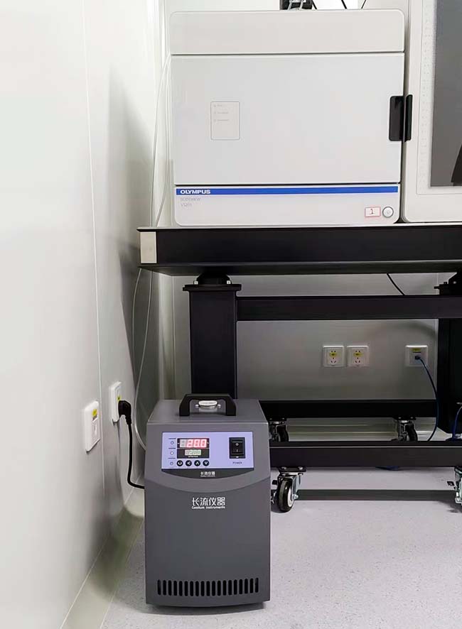 小型冷水機(jī).jpg 小型冷水機(jī).jpg