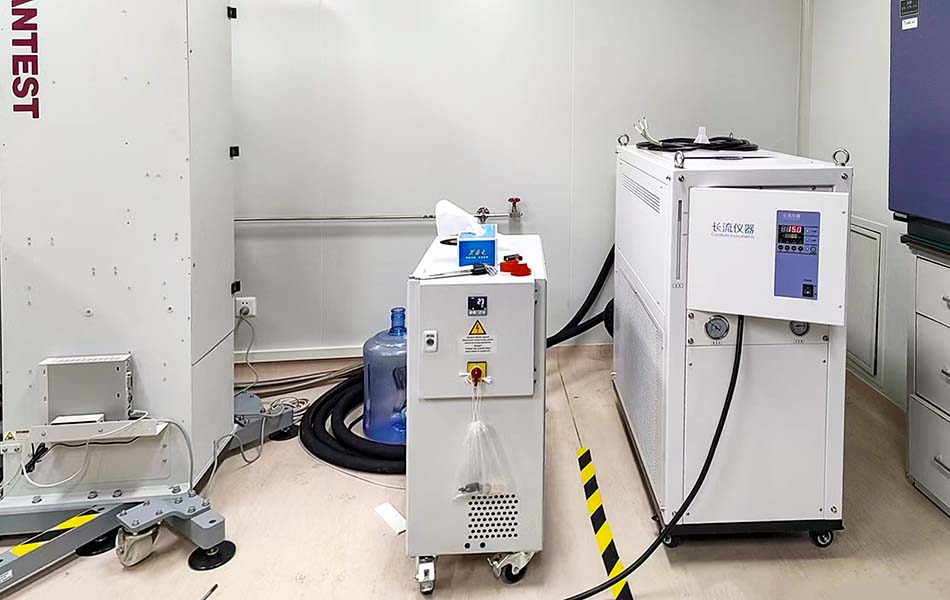 分體式冷水機.jpg 分體式冷水機.jpg